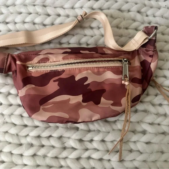 Rebecca Minkoff Bum Nylon Belt Bag Pink Blush Camouflage Fanny - Picture 2 of 7